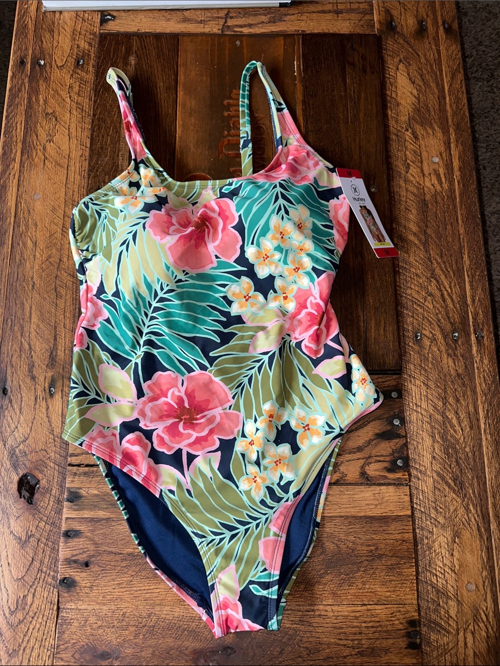 New Hurley Swimsuit 🏊‍♀️